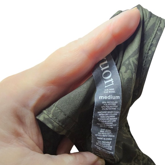 Vuori Racerback Clementine Oregano Rainforest Short Romper Size M - Picture 4 of 9